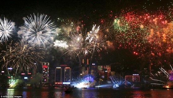 【２０１５年】世界各国、新年の花火に関連した画像-05