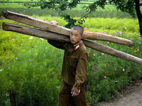 絶対に見てはいけない北朝鮮の実態に関連した画像-04