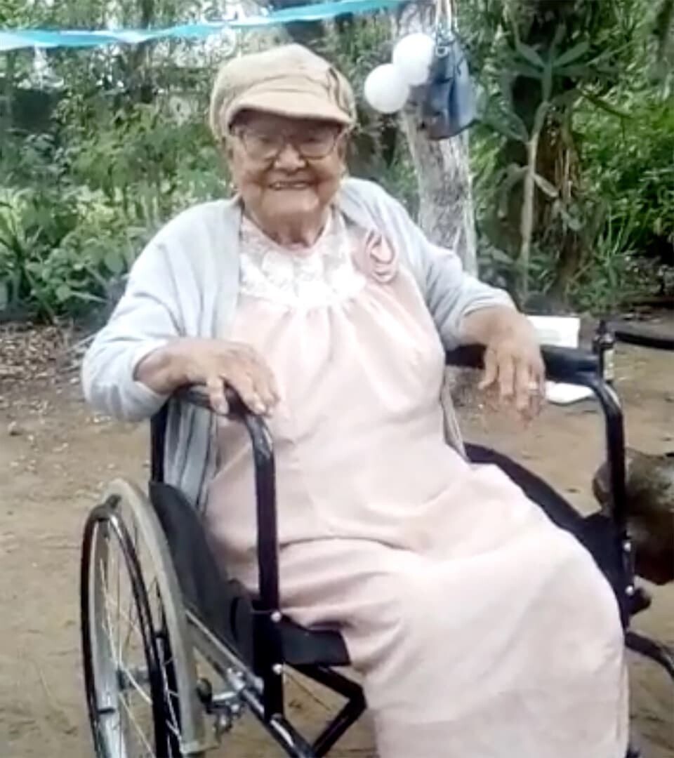 メキシコ　股間　墓　カタリーナ・オルドゥニャ