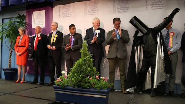 バケツヘッド卿（Lord Buckethead）に関連した画像-04