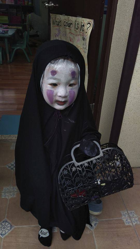 園児がハロウィンでカオナシの仮装に関連した画像-08