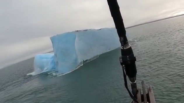 ノルウェー　探検家　氷山